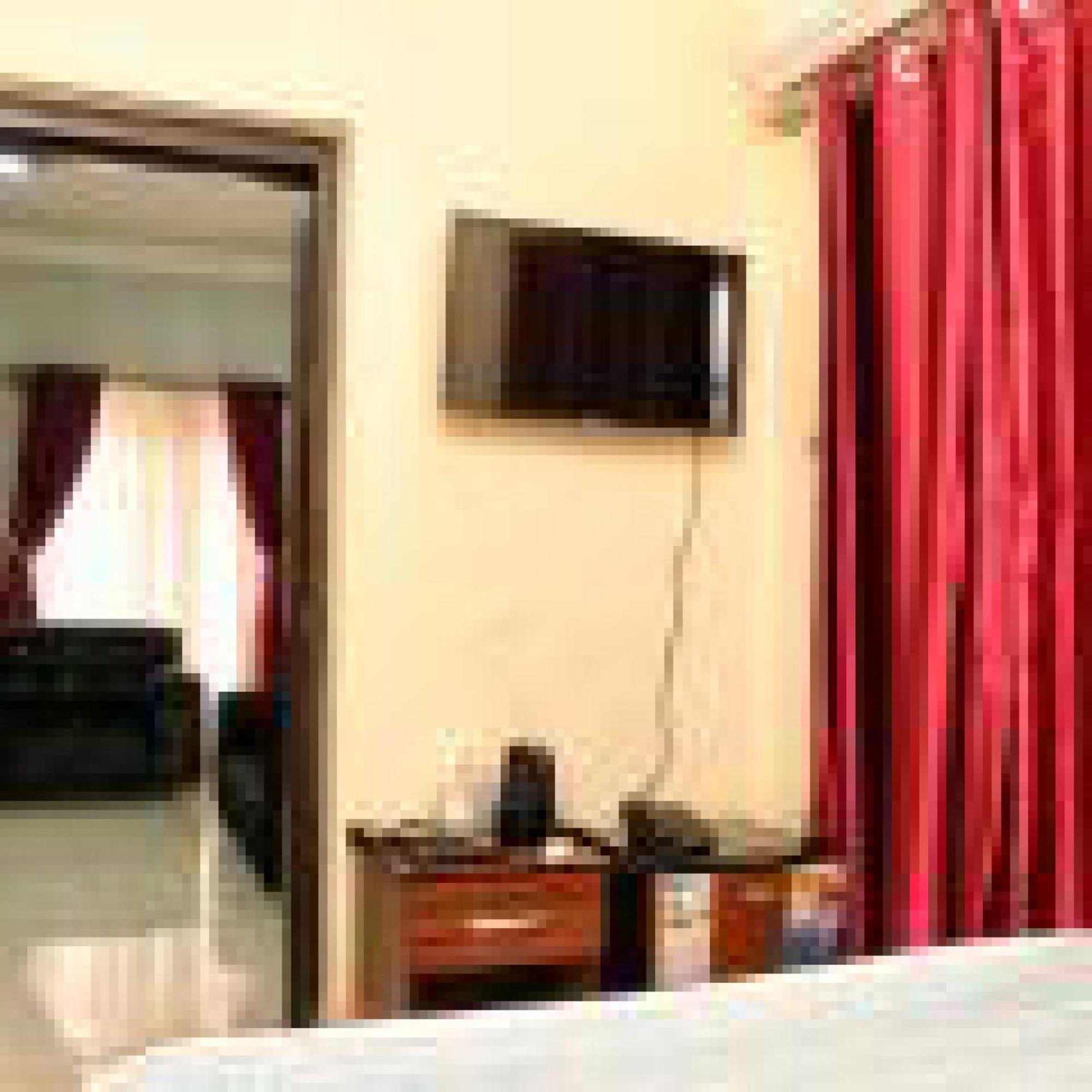 Room In Lodge - Bayse One Premium Hotel Ibadan Exteriör bild